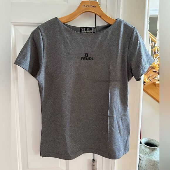 VINTAGE FENDI GREY SHORT SLEEVE LOGO TOP SIZE MEDIUM - Picture 1 of 7